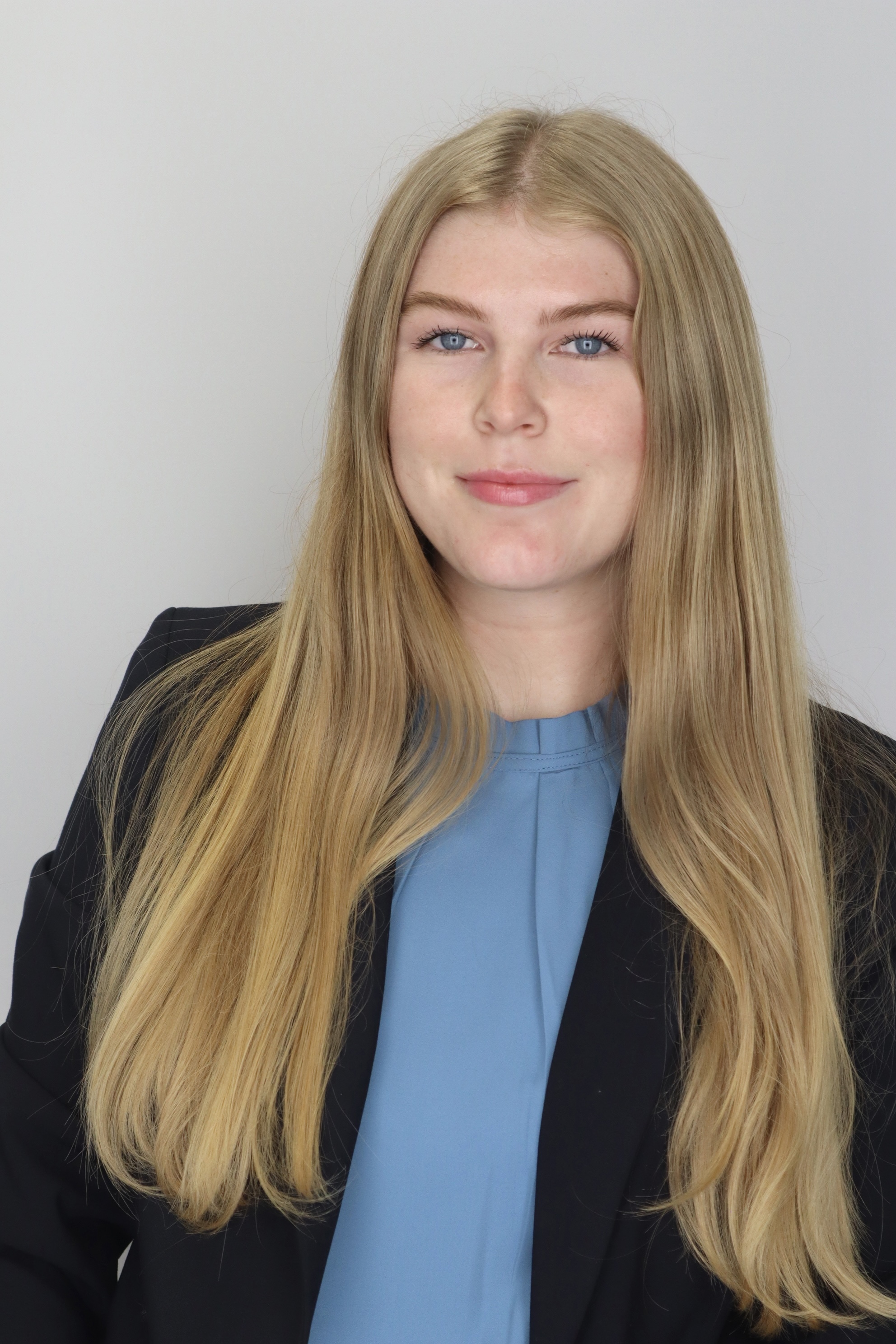 Headshot of Sami Peterson